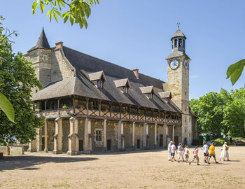 Découverte de Montluçon, médiévale et festive